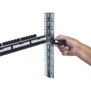 Патч-пан FTP 24RJ45 к6 с орг 033568 Legrand